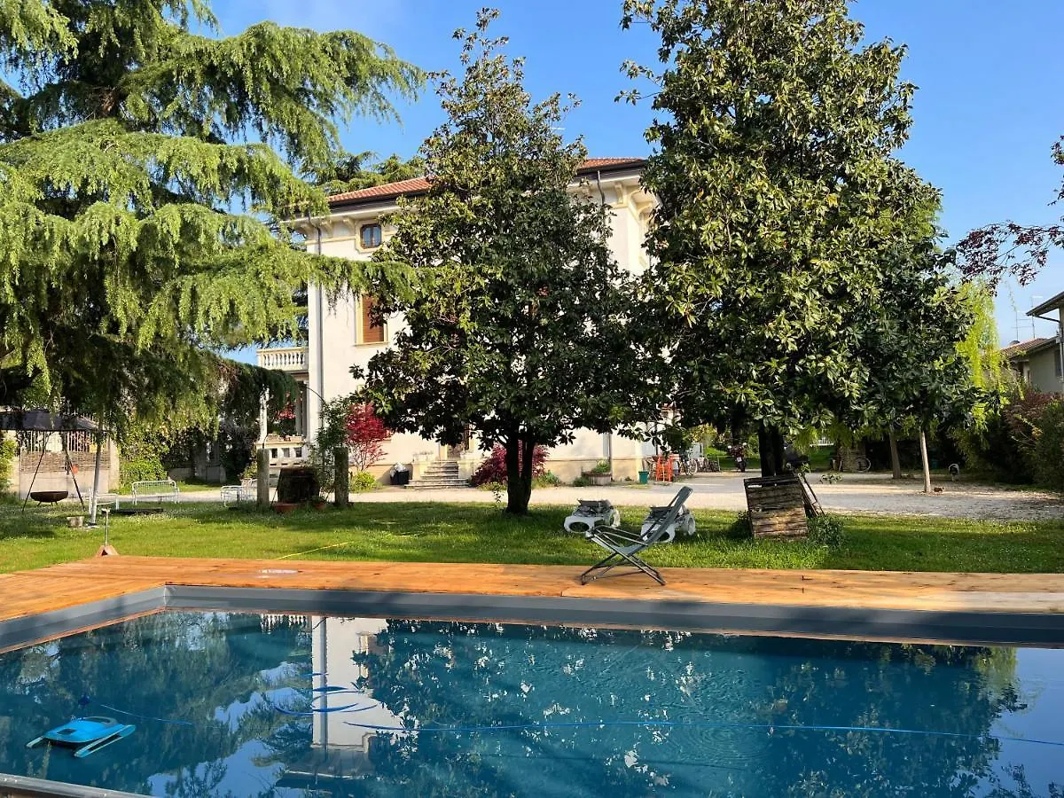 Il Bozzolo Eco Boutique Apartments ヴァレッジョ・スル・ミンチョ