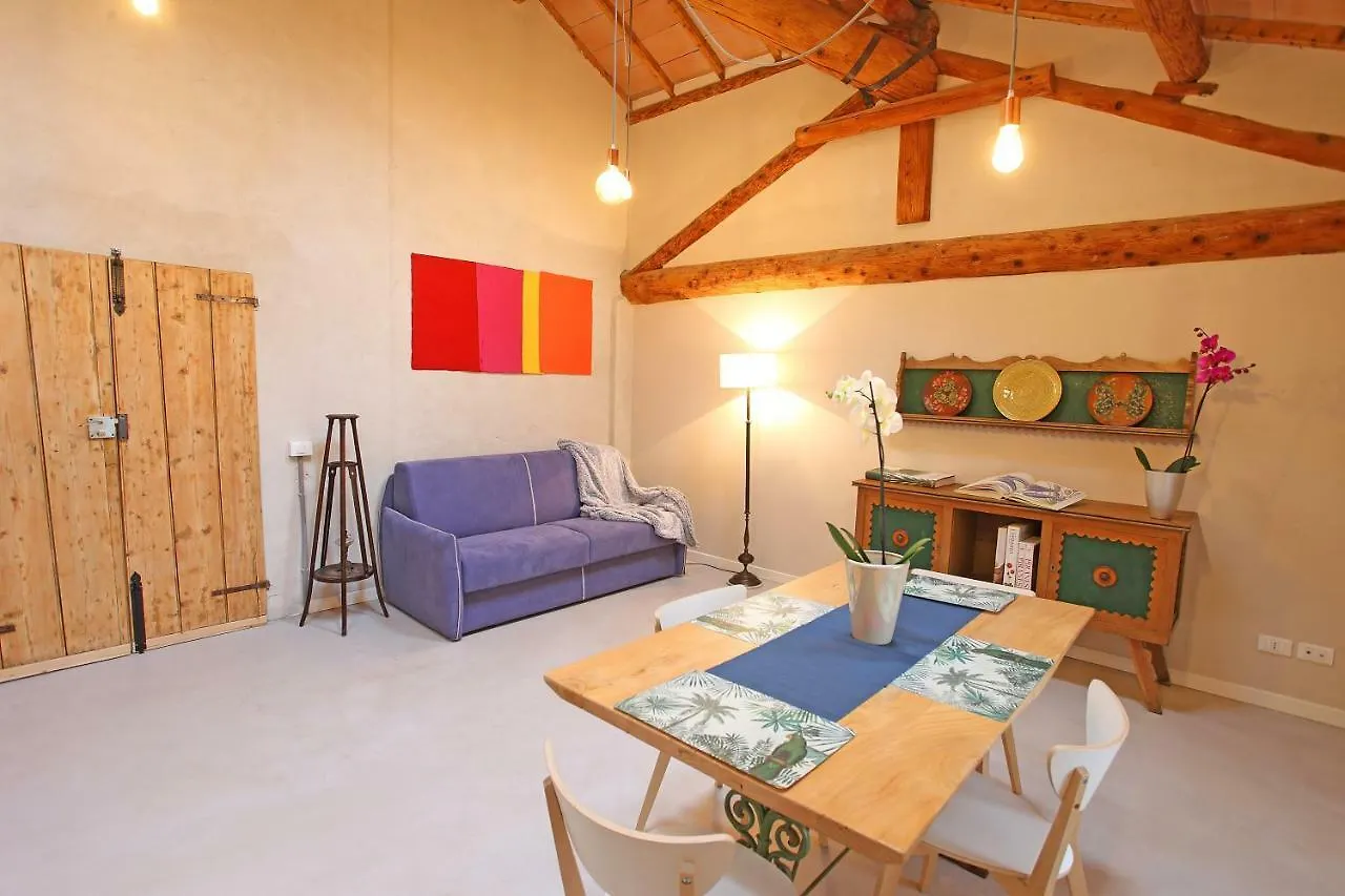 Il Bozzolo Eco Boutique Apartments ヴァレッジョ・スル・ミンチョ